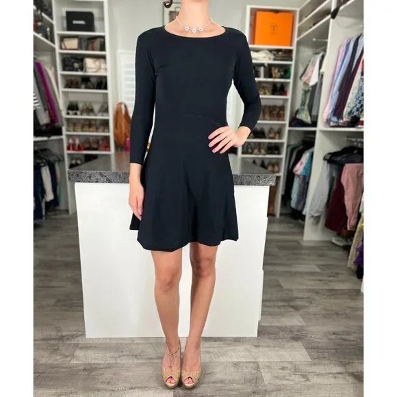 Simply Vera Wang Black A-Line Knit Dress $65 - Picture 2 of 8